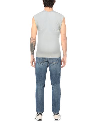 Man T