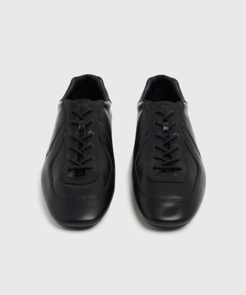 UNIFORM Driving Sneakers Black