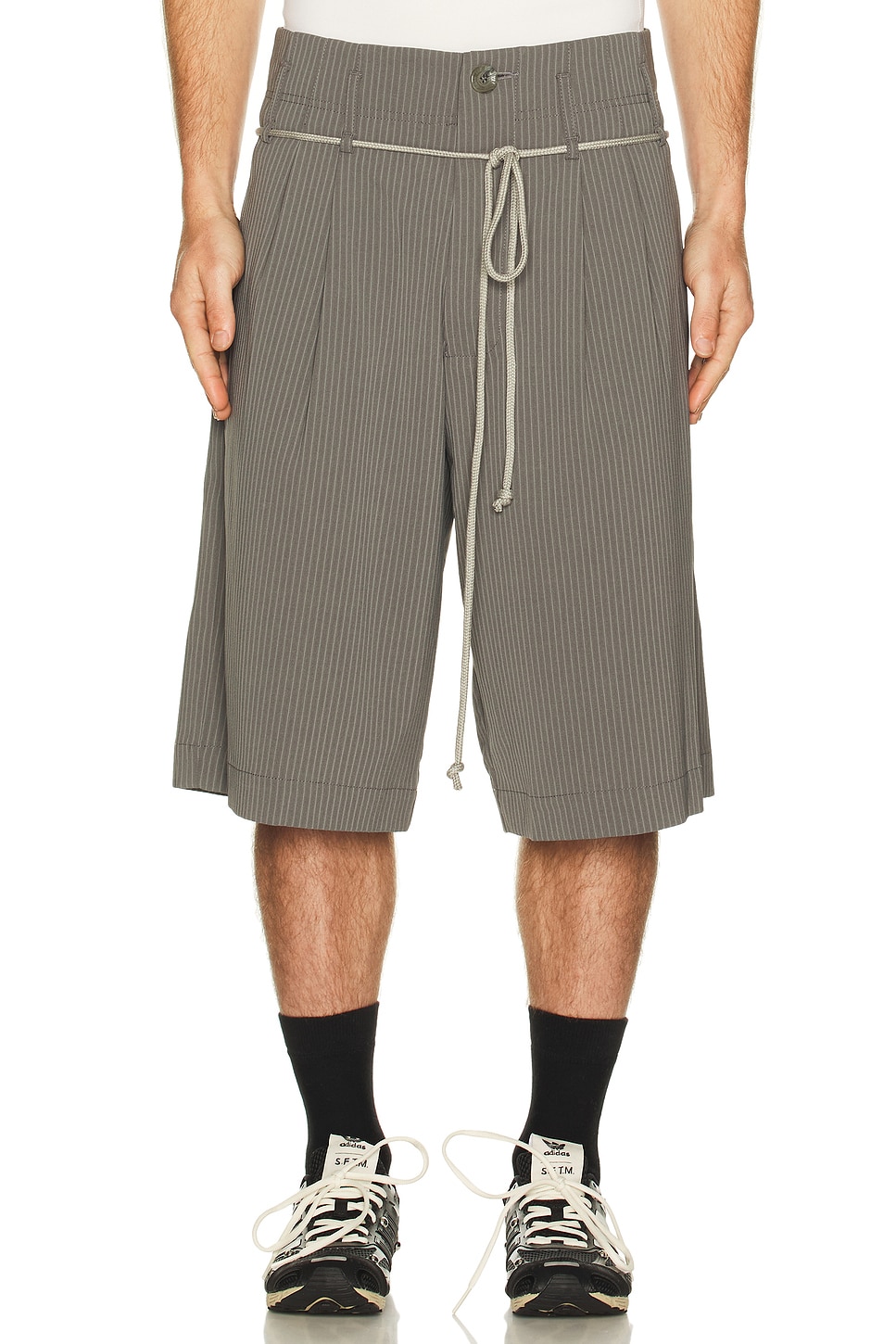 Song for the Mute Double Pleated Shorts in Grey - Grey. 52 also in