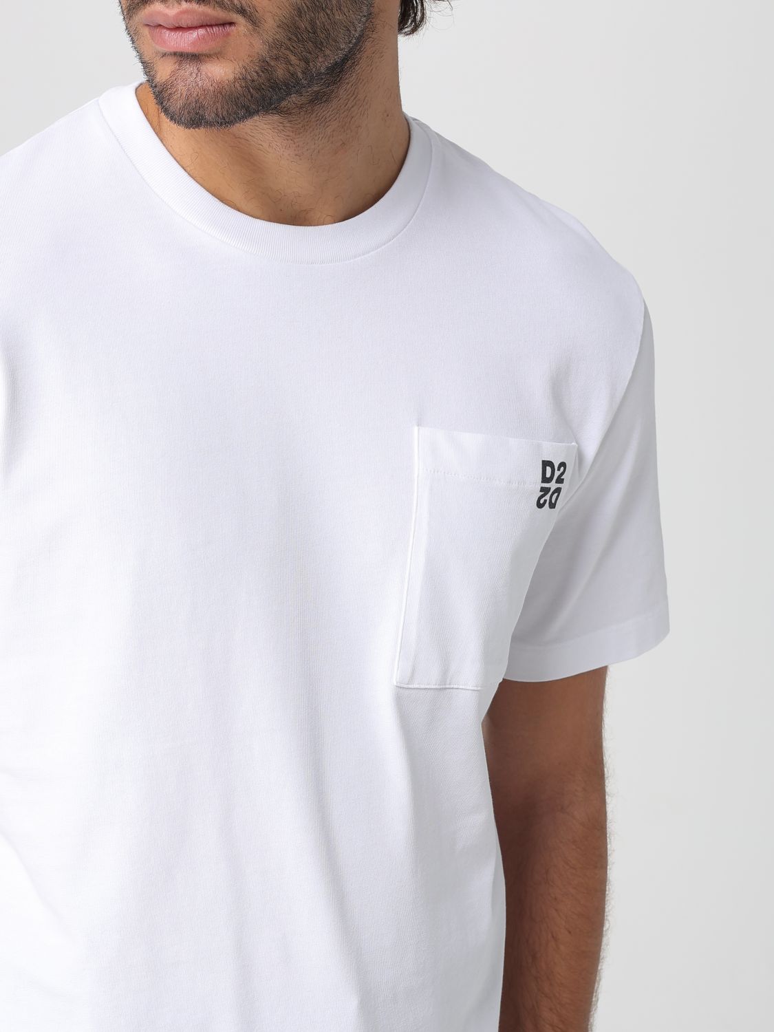 T-Shirt Men color White