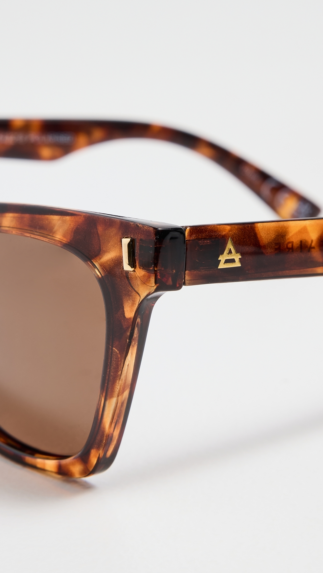 Bellatrix Sunglasses Dark Tort Brown Mono Polarized One Size