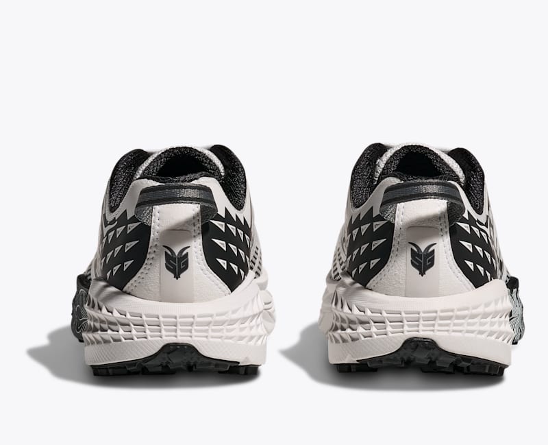 HOKA Speedgoat 2 Shoes in Black/Frost