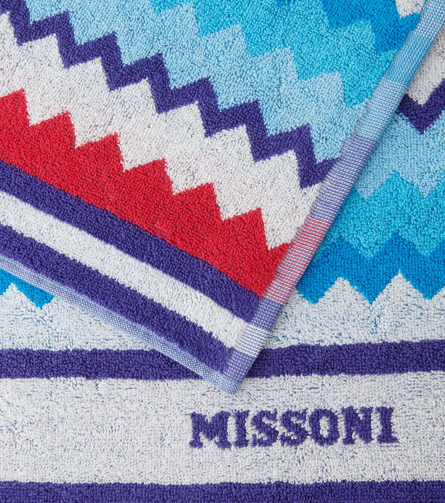 Zig Zag cotton terry beach towel