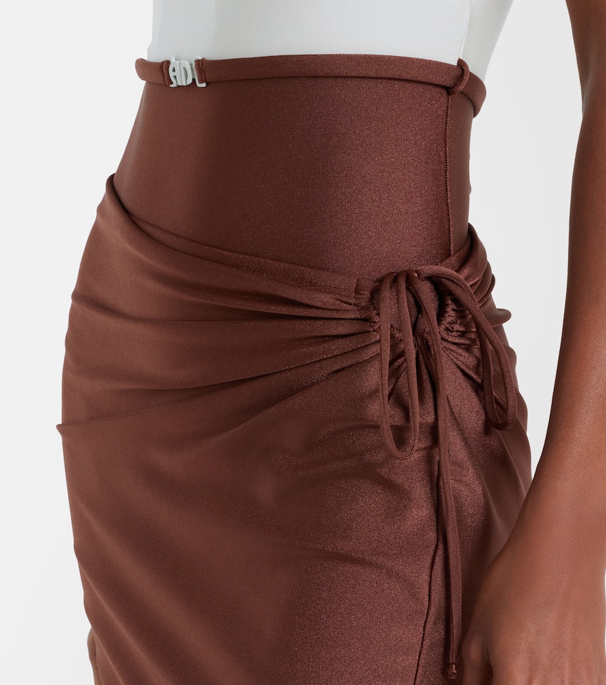 Solid Ruched gathered midi skirt