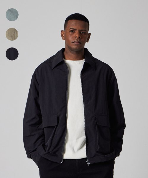 Essential Nylon Basic Collar Wind Jacket