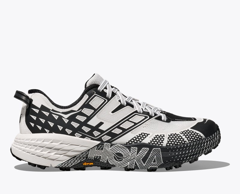 HOKA Speedgoat 2 Shoes in Black/Frost