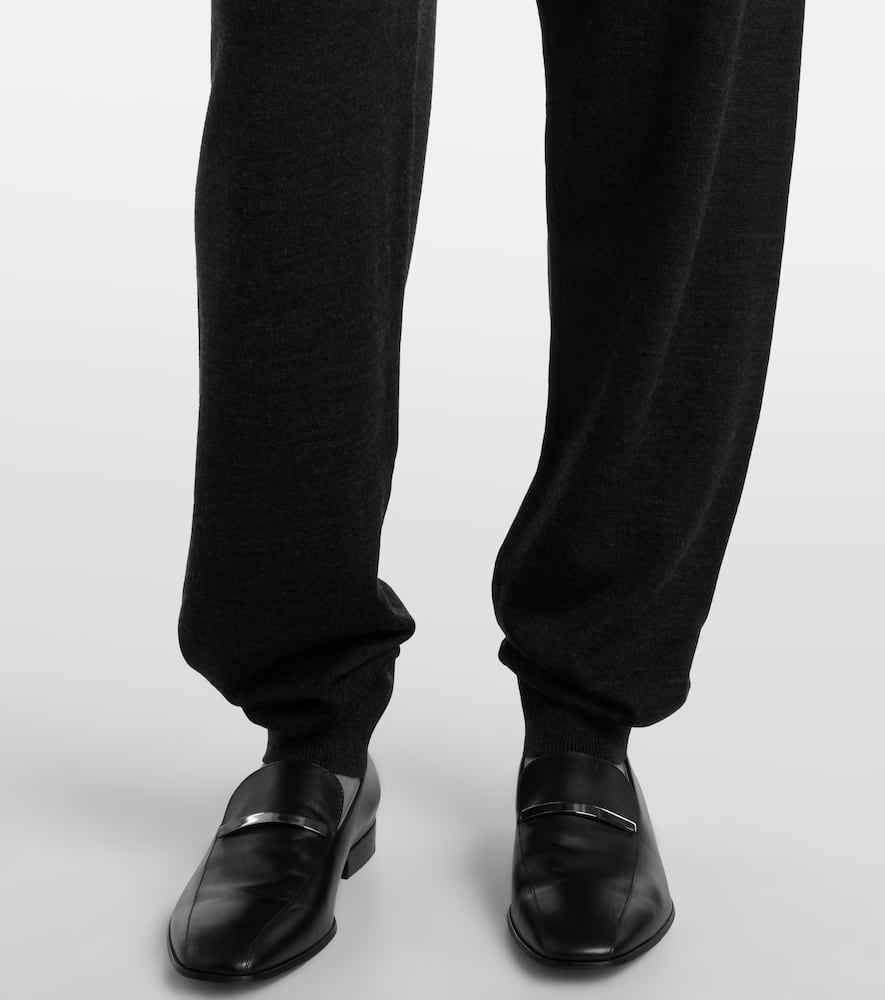 Knitted virgin wool straight-leg pants