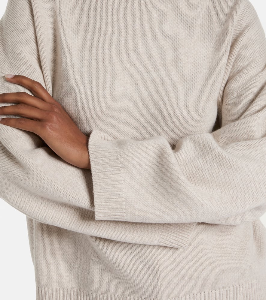 Cashmere turtleneck sweater