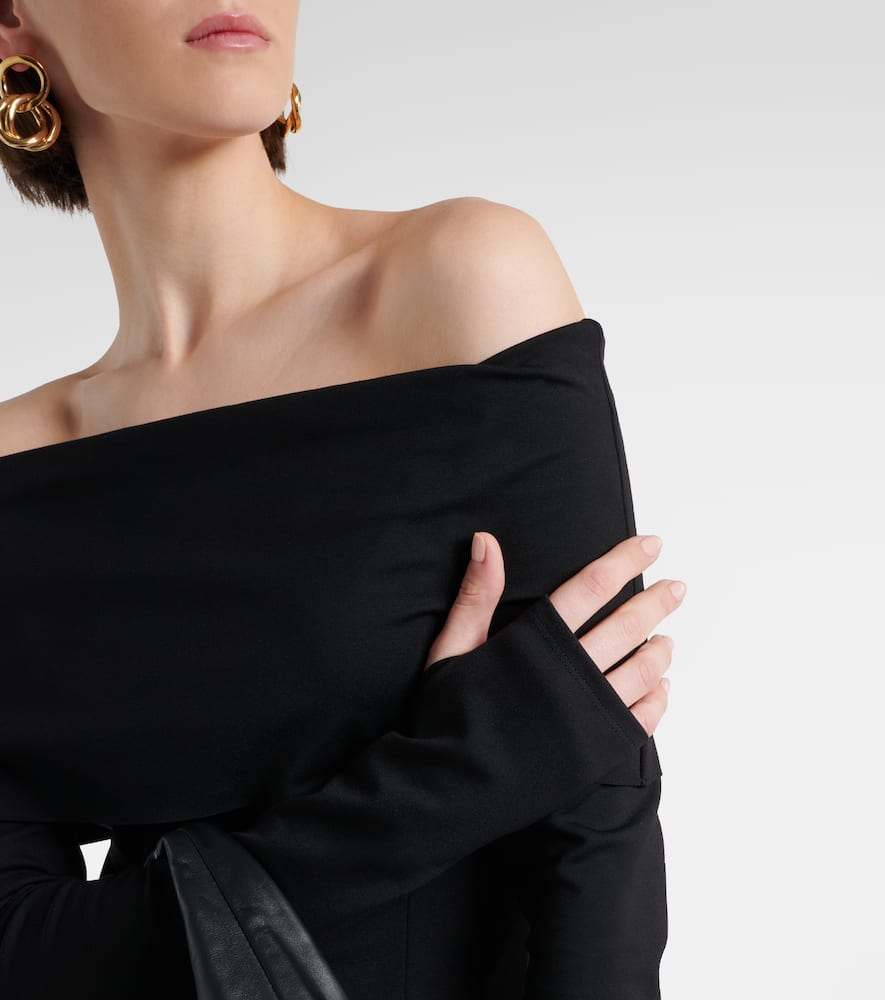 Off-shoulder top
