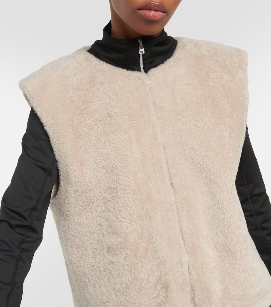 Sleeveless shearling vest