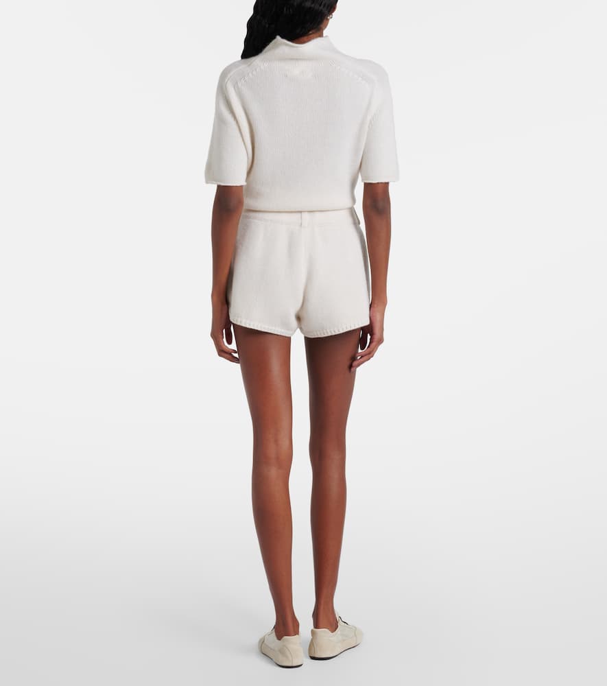 Low-rise cashmere shorts