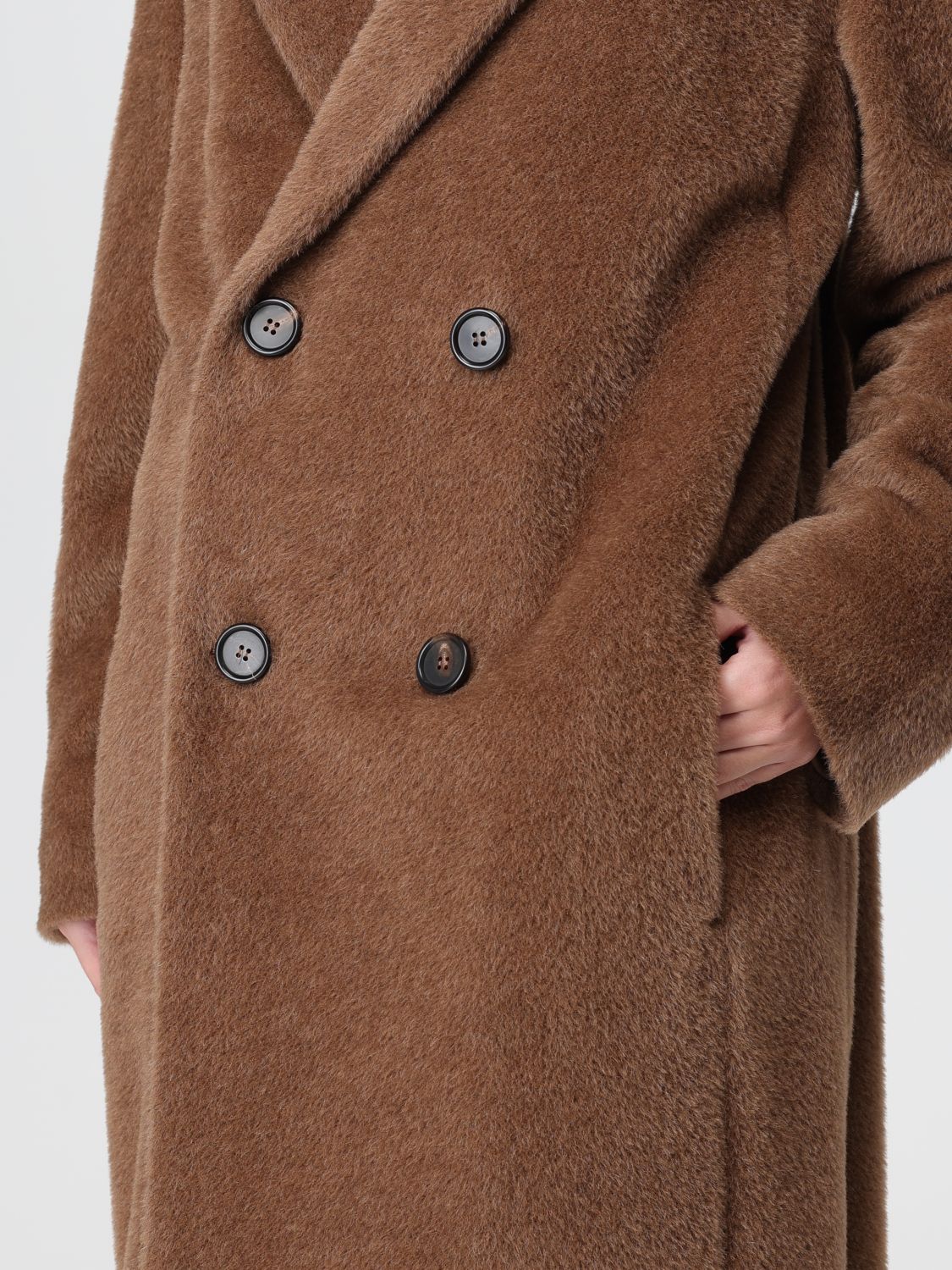 Coat Woman color Camel