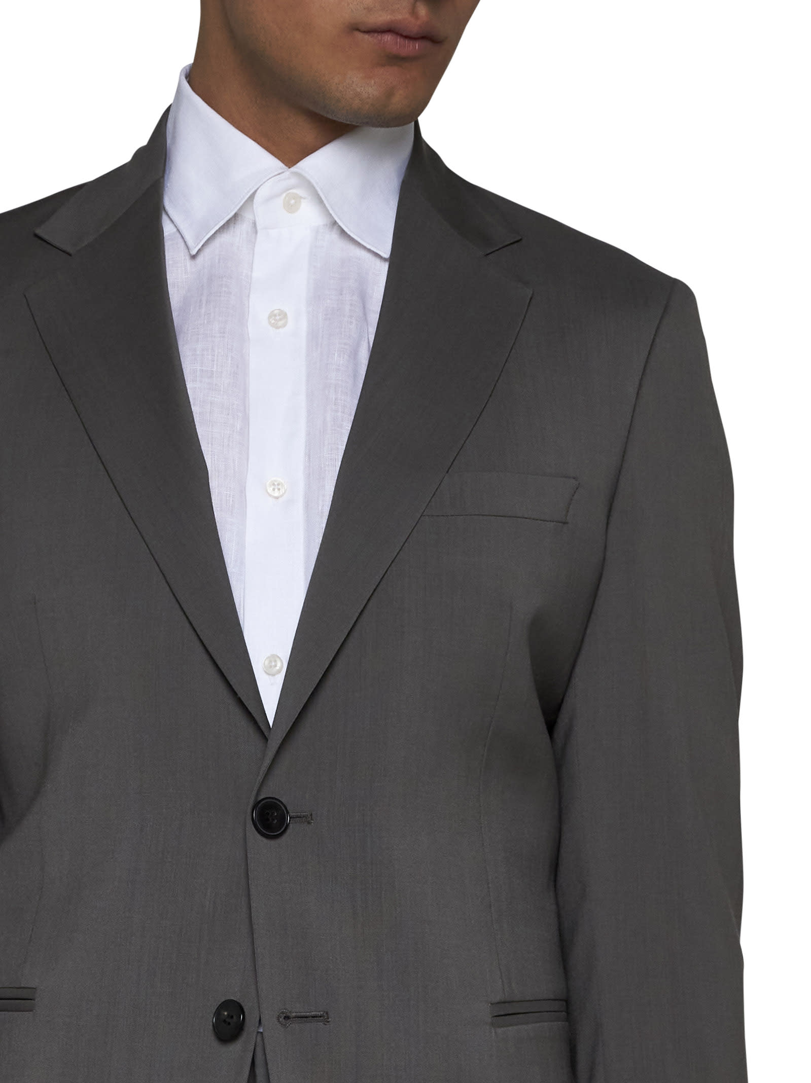 Suit