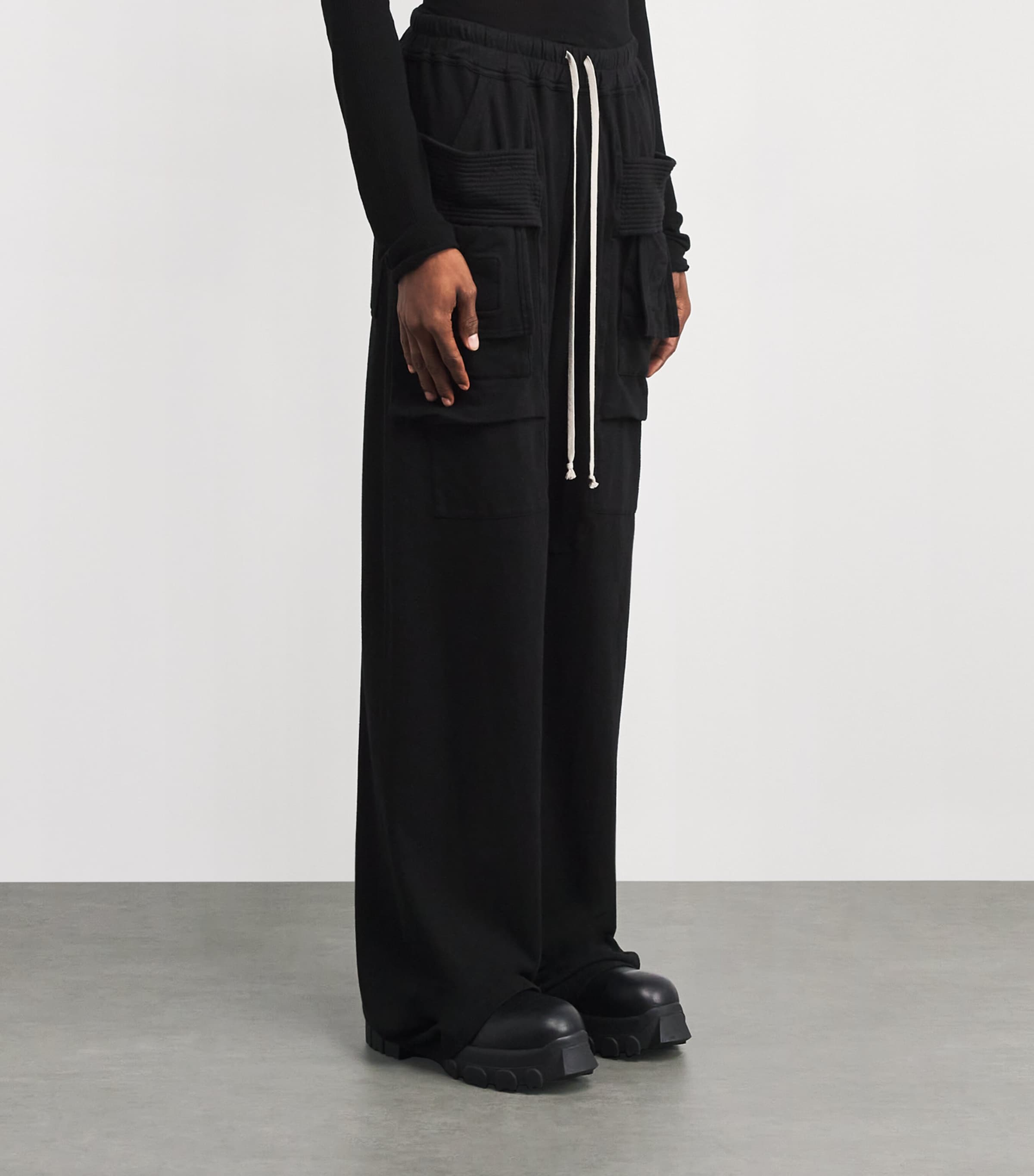 Cotton Creatch Cargo Sweatpants