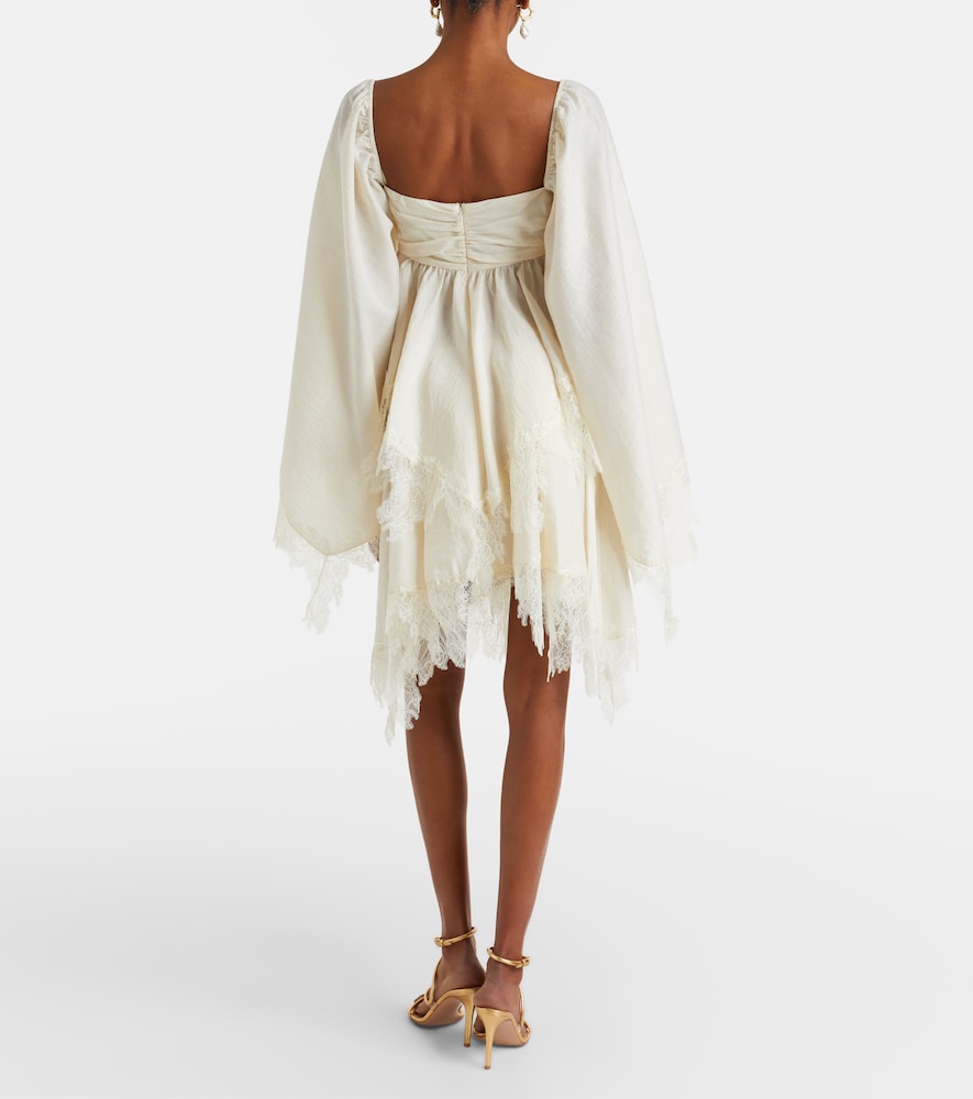Embroidered lace-trimmed miniskirt