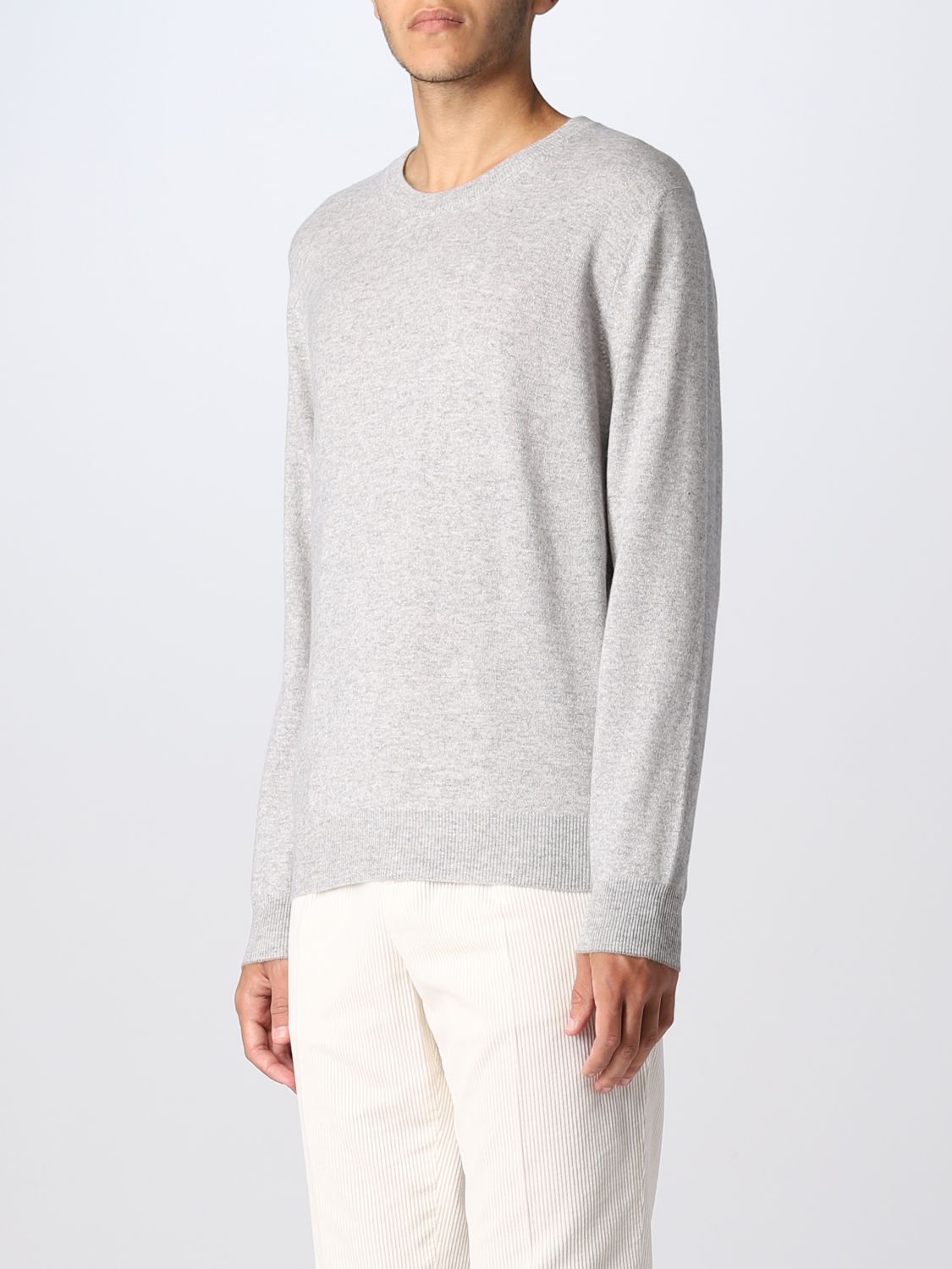 Cashmere sweater