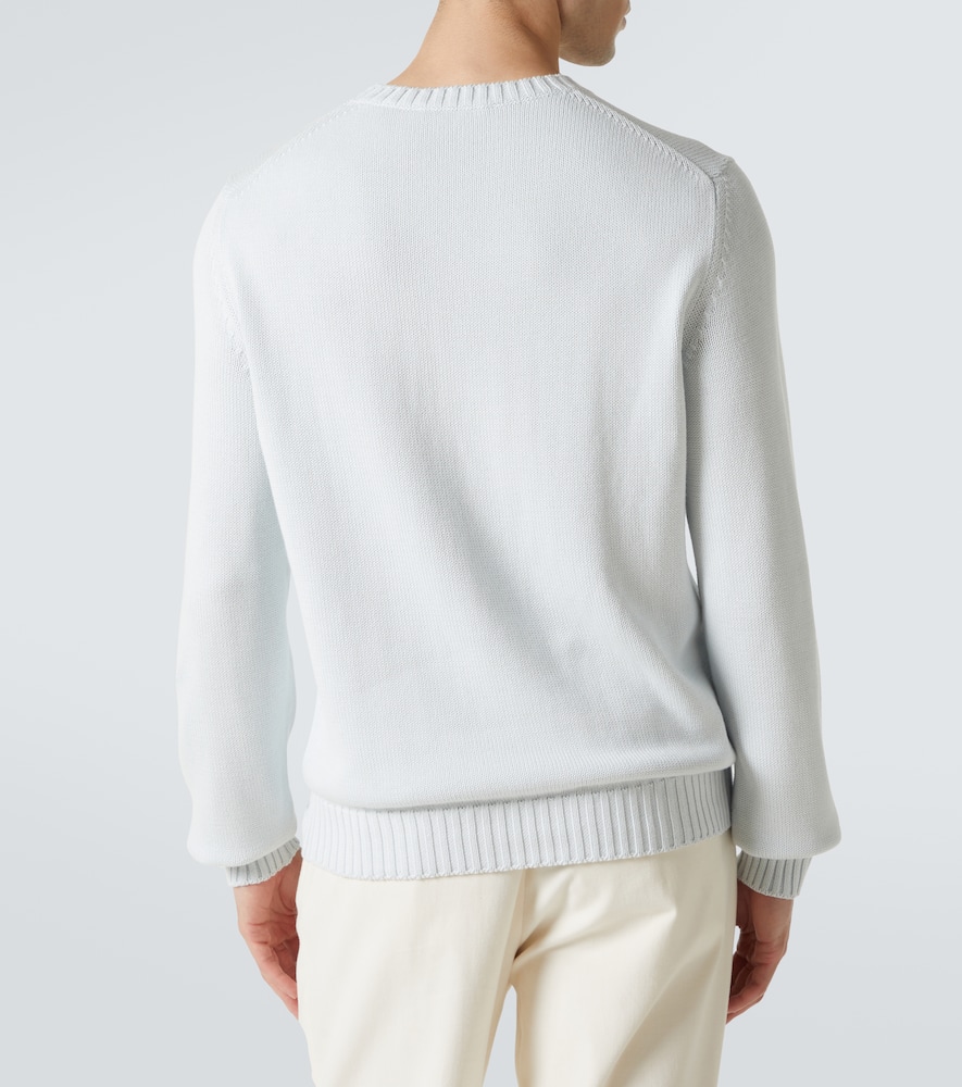 Cashmere sweater