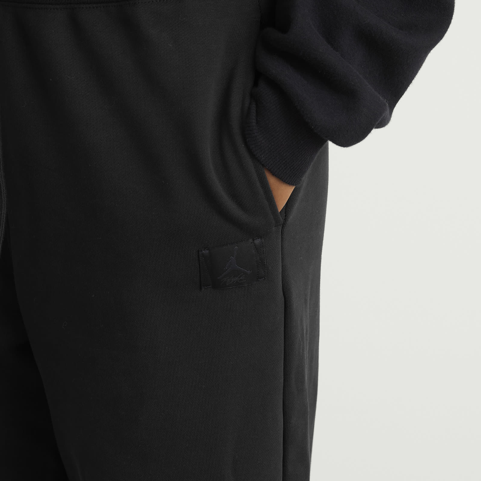 Women's Flight Fleece Open Hem Pant Black/Smoke Grey
