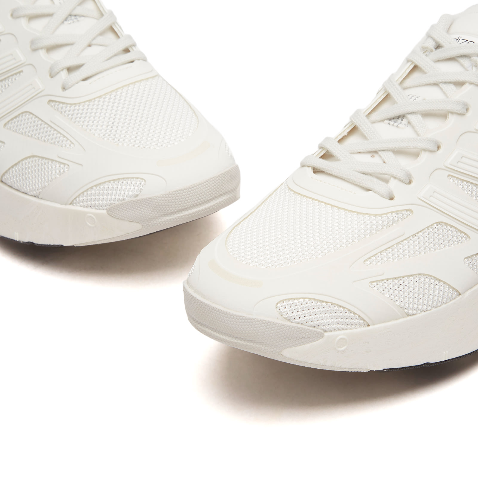 Adidas Men's Adizero Aruku Sneaker in White