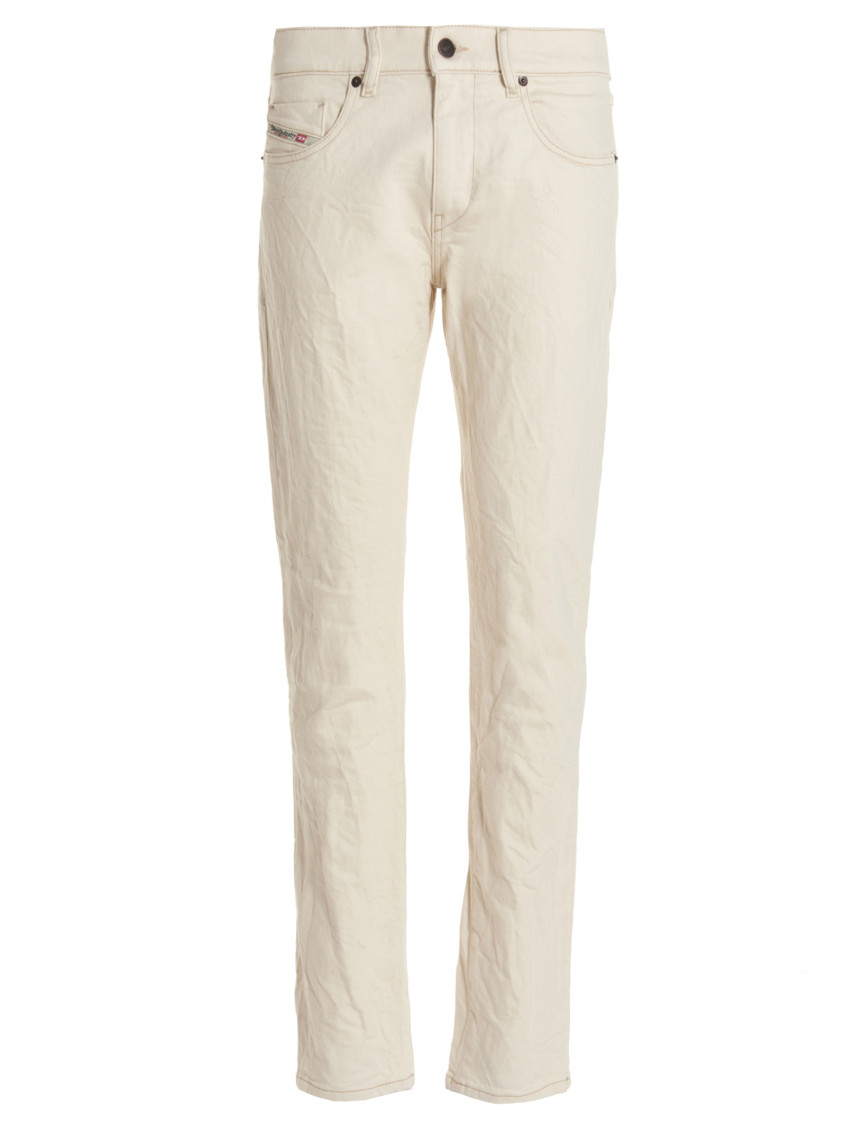 2019 slim-cut jeans