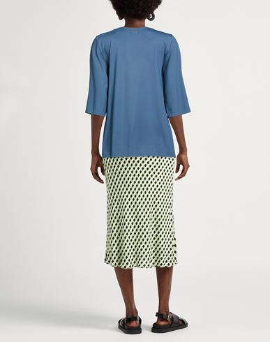 Woman T