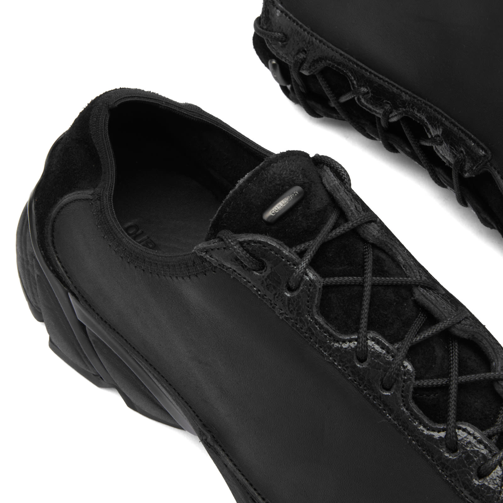 Men's Klove Sneakers in Black, Size UK 9