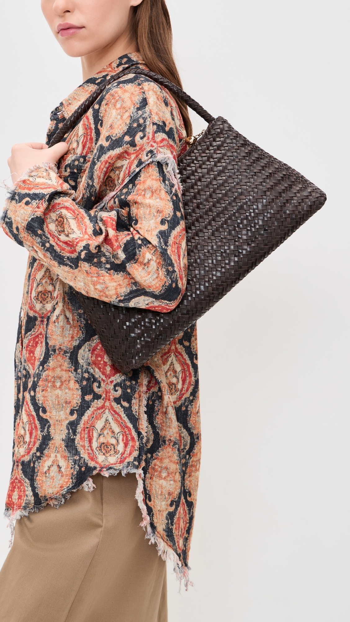 The Signature Woven Collection Shoulder Bag Coffee Bean One Size