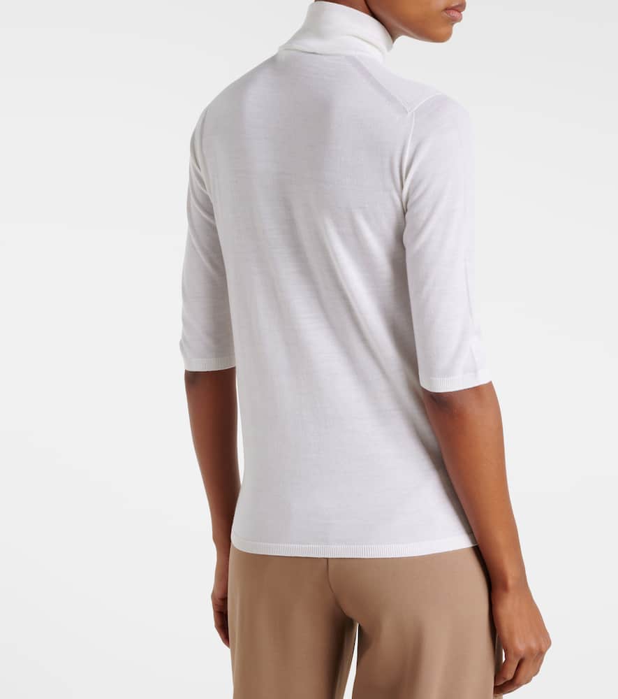 Boa virgin wool turtleneck top