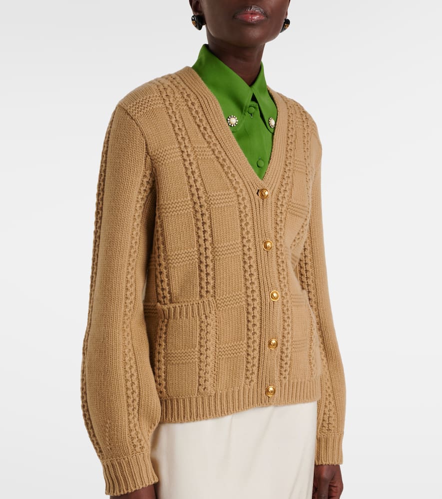 Virgin wool cardigan