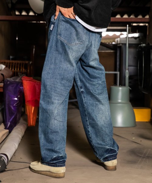 XP118 Lumen Wide Denim Pants