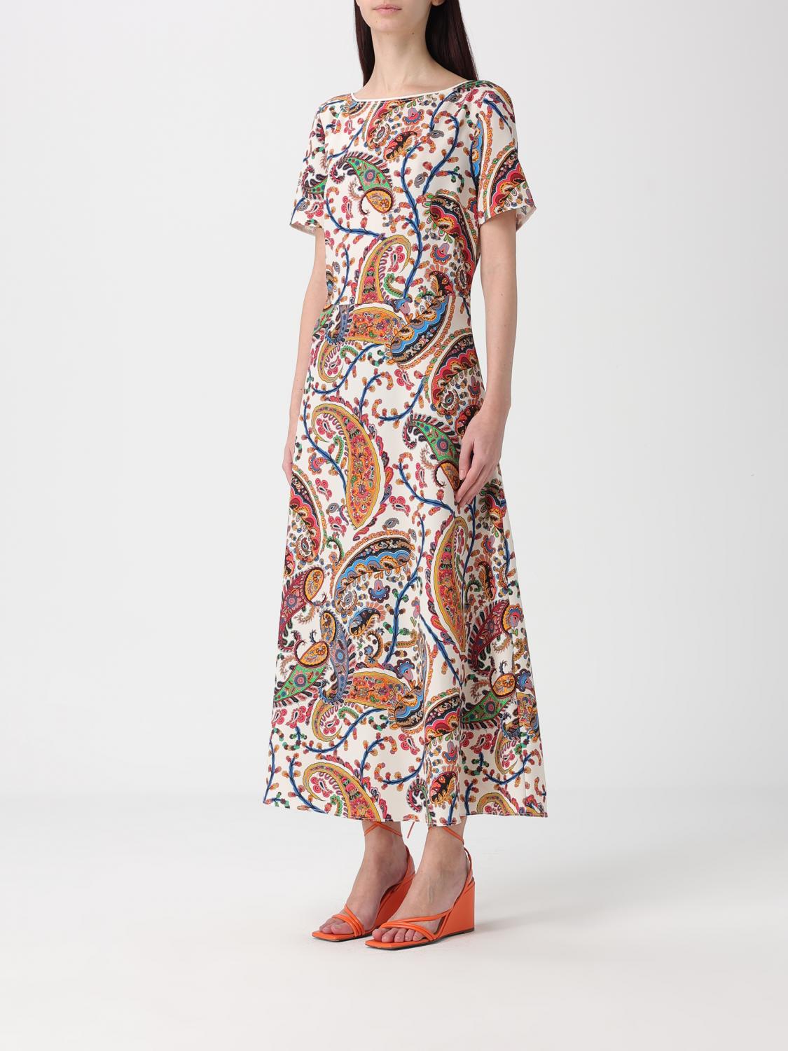 Dress Woman color White