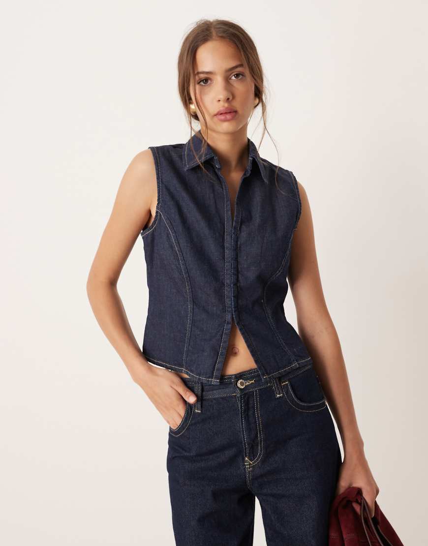 Zip through denim short sleeve top in indigo-Blue