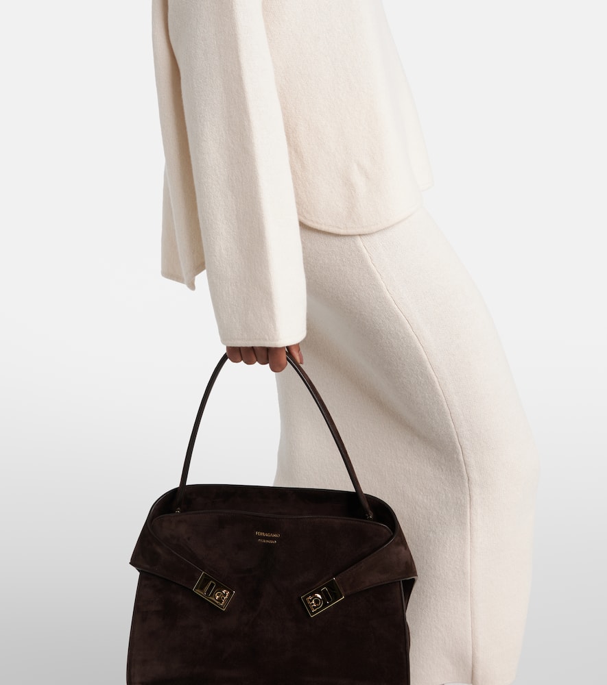 Wool and cashmere sweater