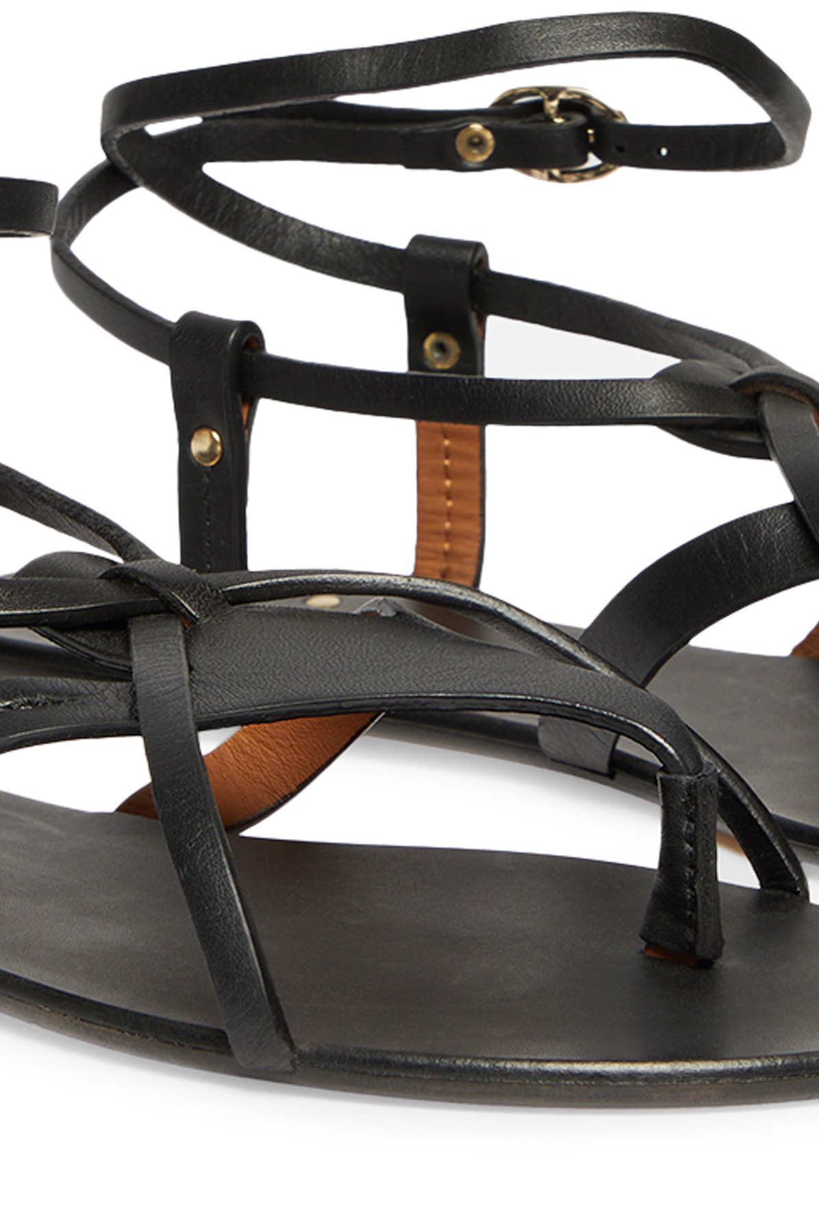 Flat sandals