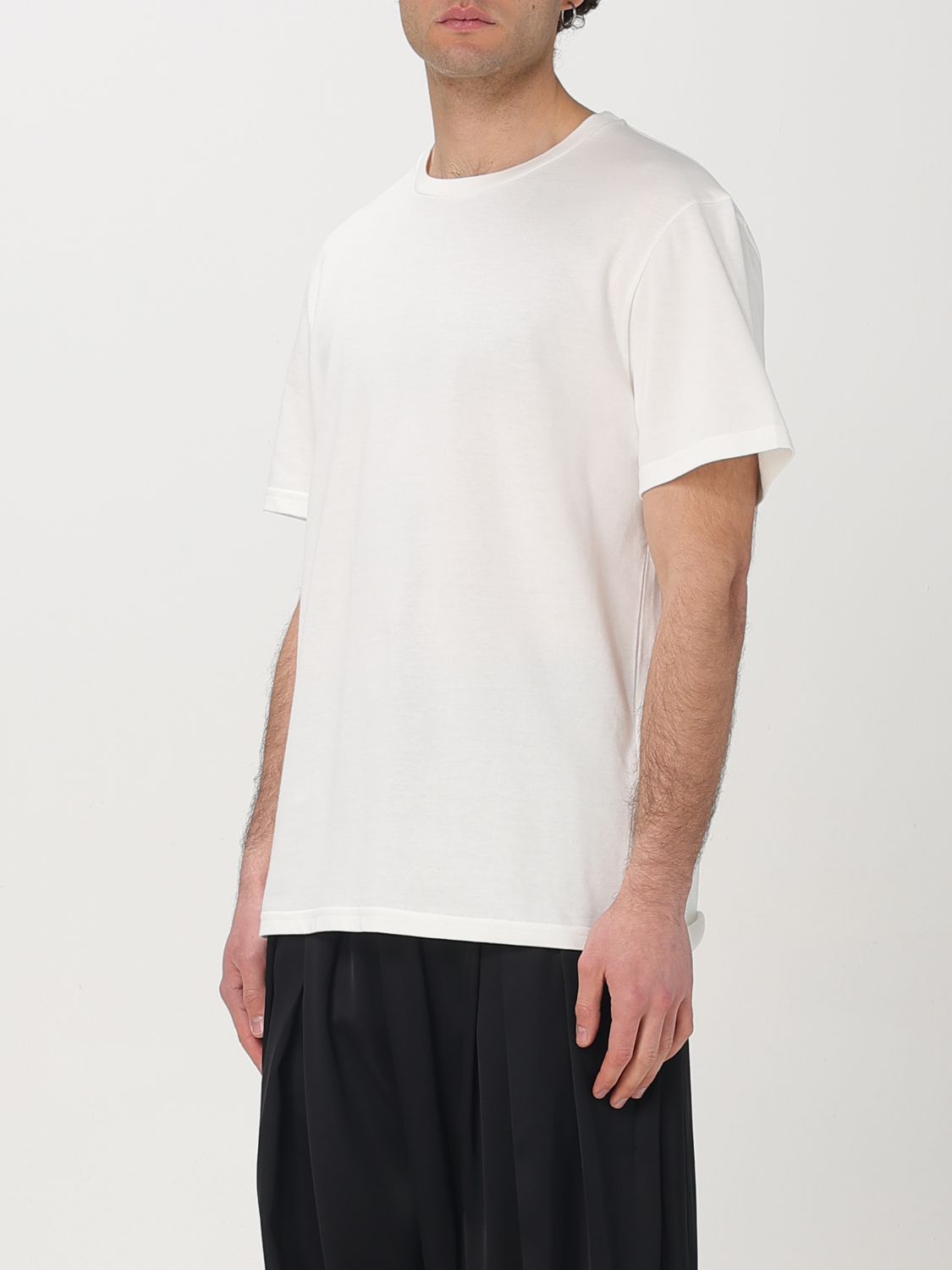 T-Shirt Men color White