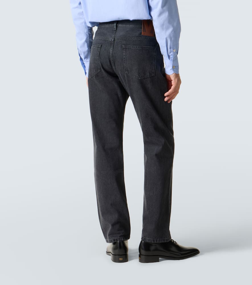 Mid-rise straight jeans