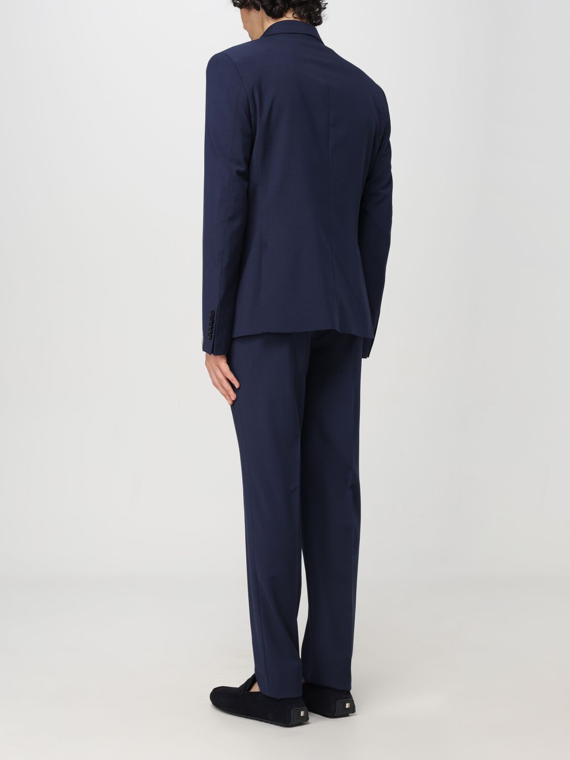 Suit Men color Blue