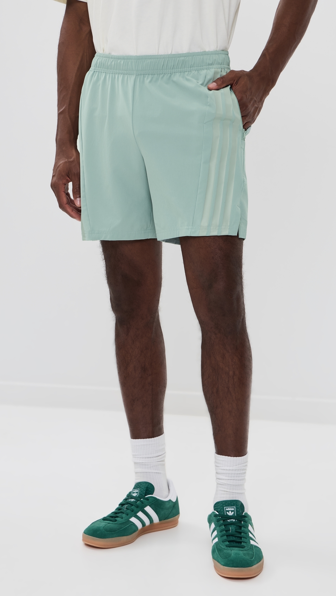 D4T 3 Stripe Workout Shorts