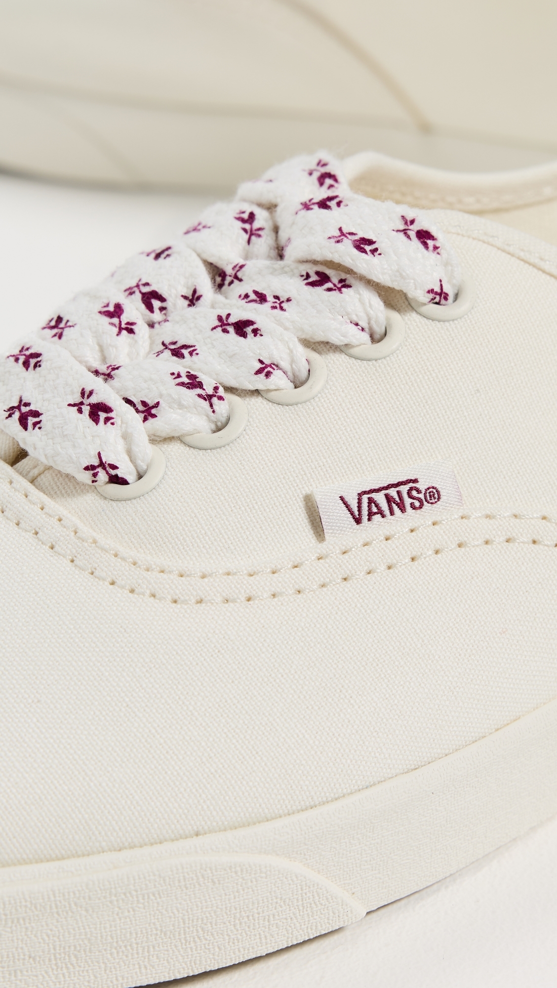 Vans Authentic Lowpro Sneakers Floral Laces Egret W
