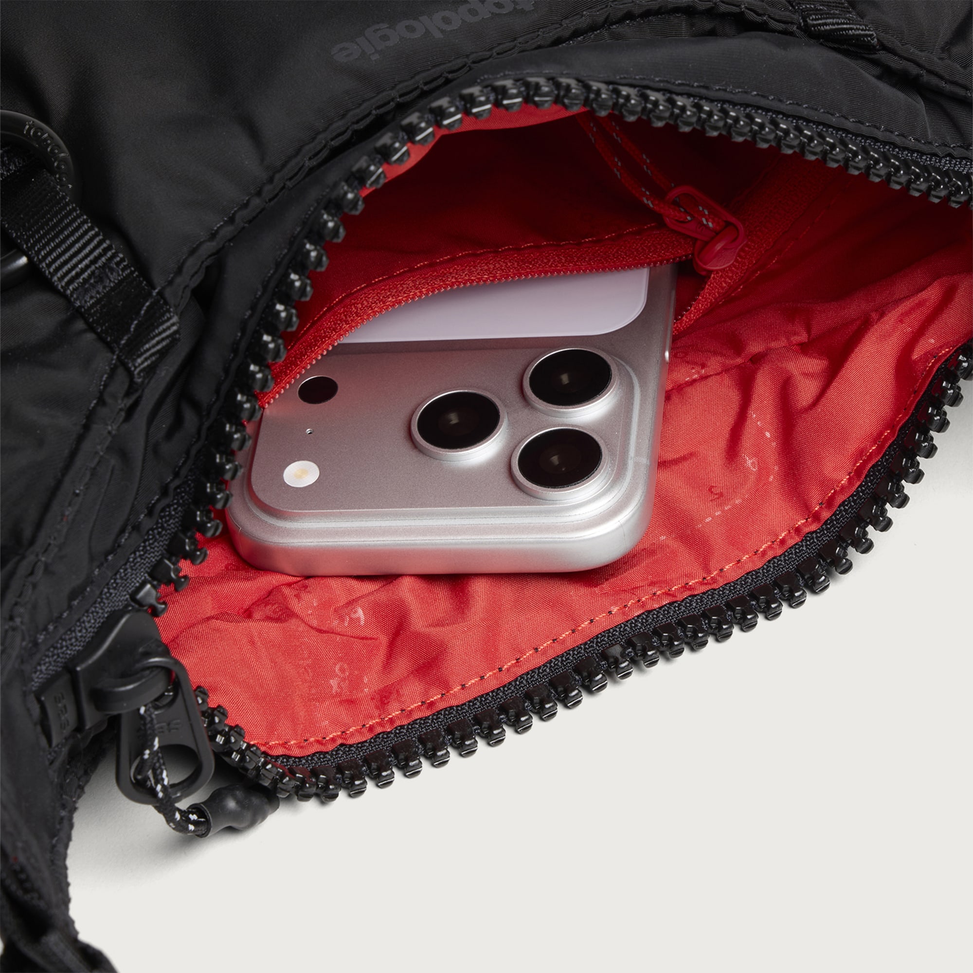 Cloud Hobo Bag Black