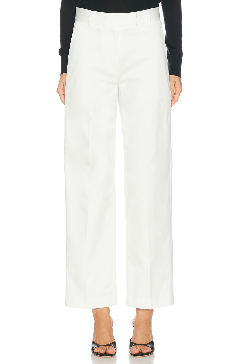 RENGGLI Chino Pant in Chalk - White. 10 also , 12, 2, 4