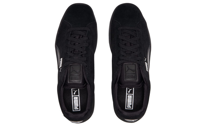 Suede Skate shoes