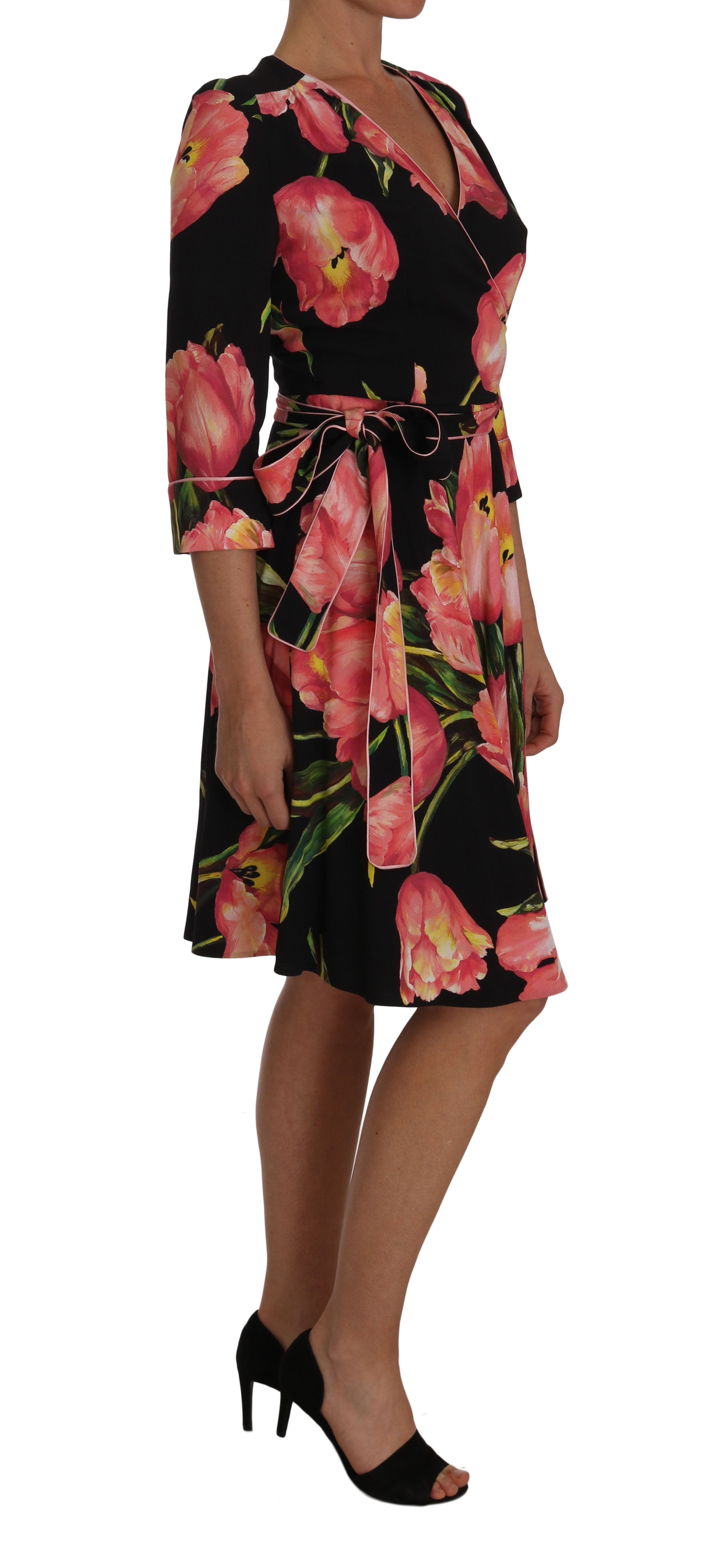 Floral Print Shift Dress — Black