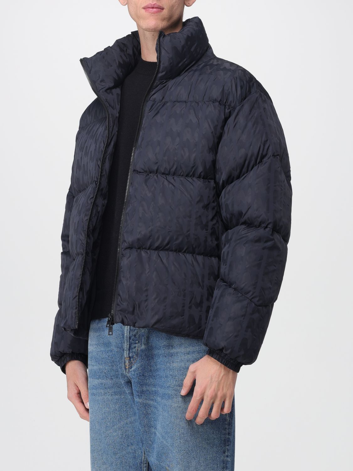 Coat Men color Black