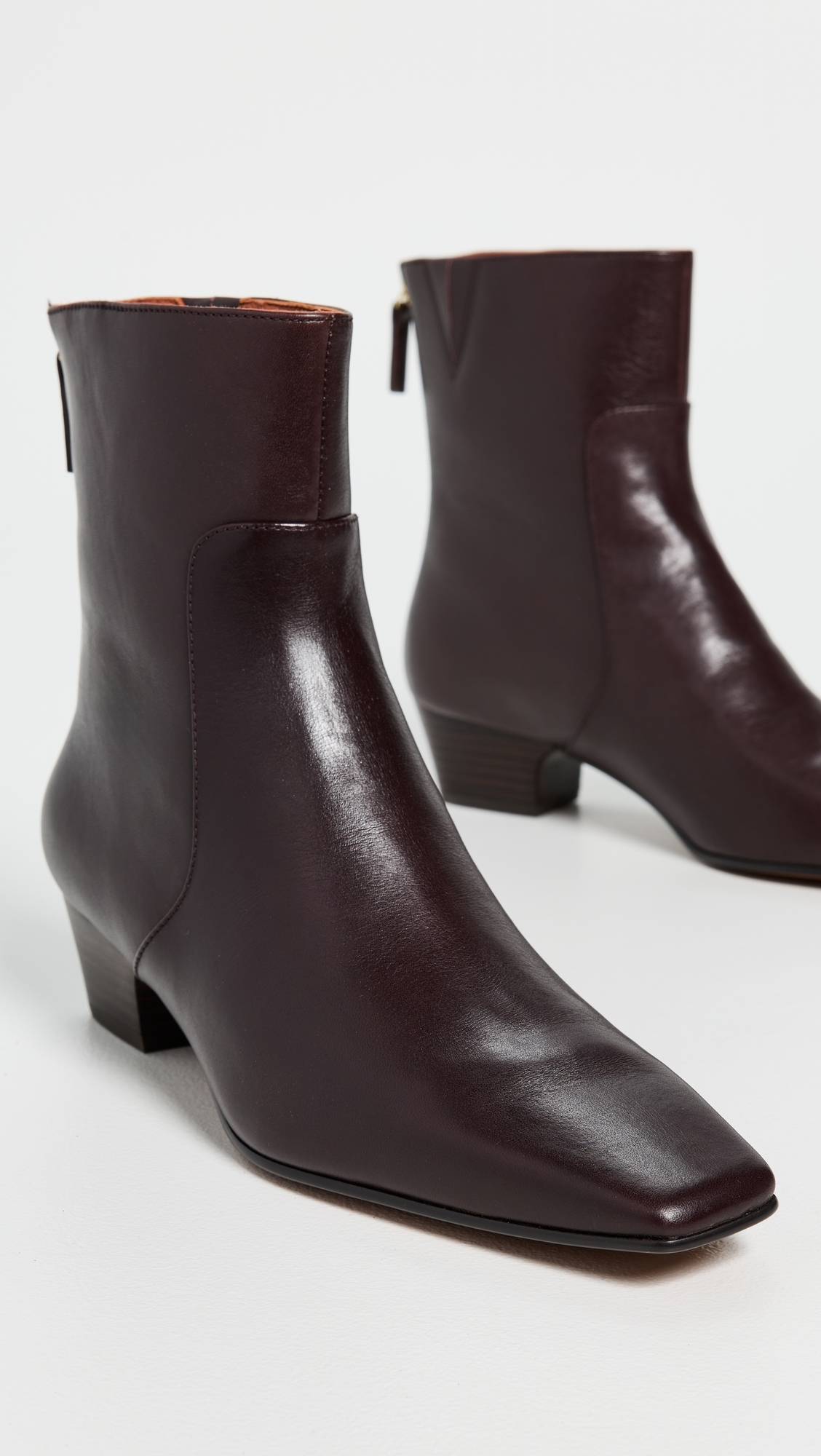 The Lexie Ankle Boots in Leather Turkish Coffee