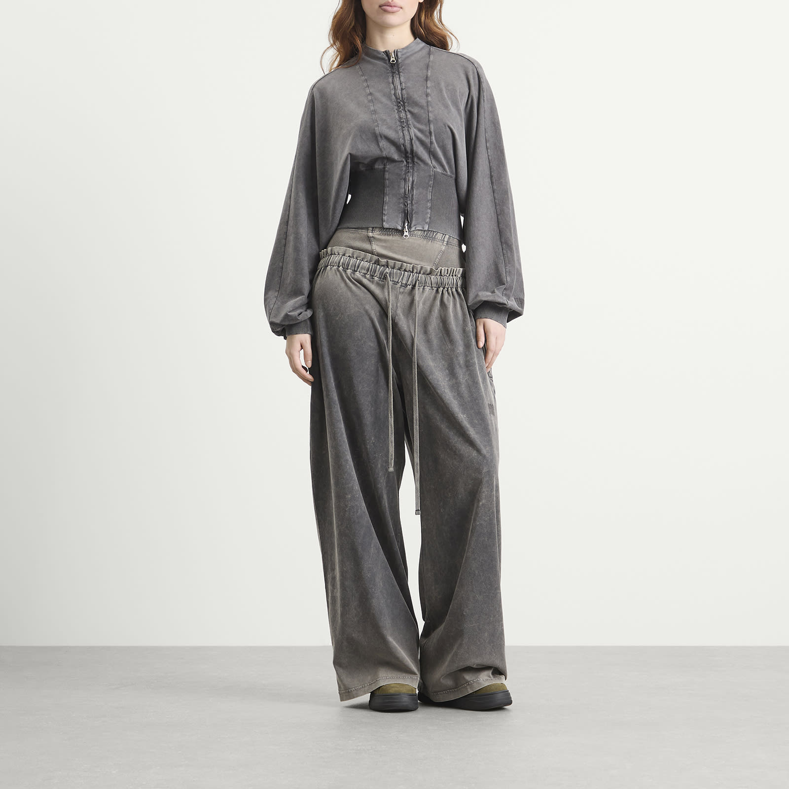 Women's Haze Zip-Up Washed Black