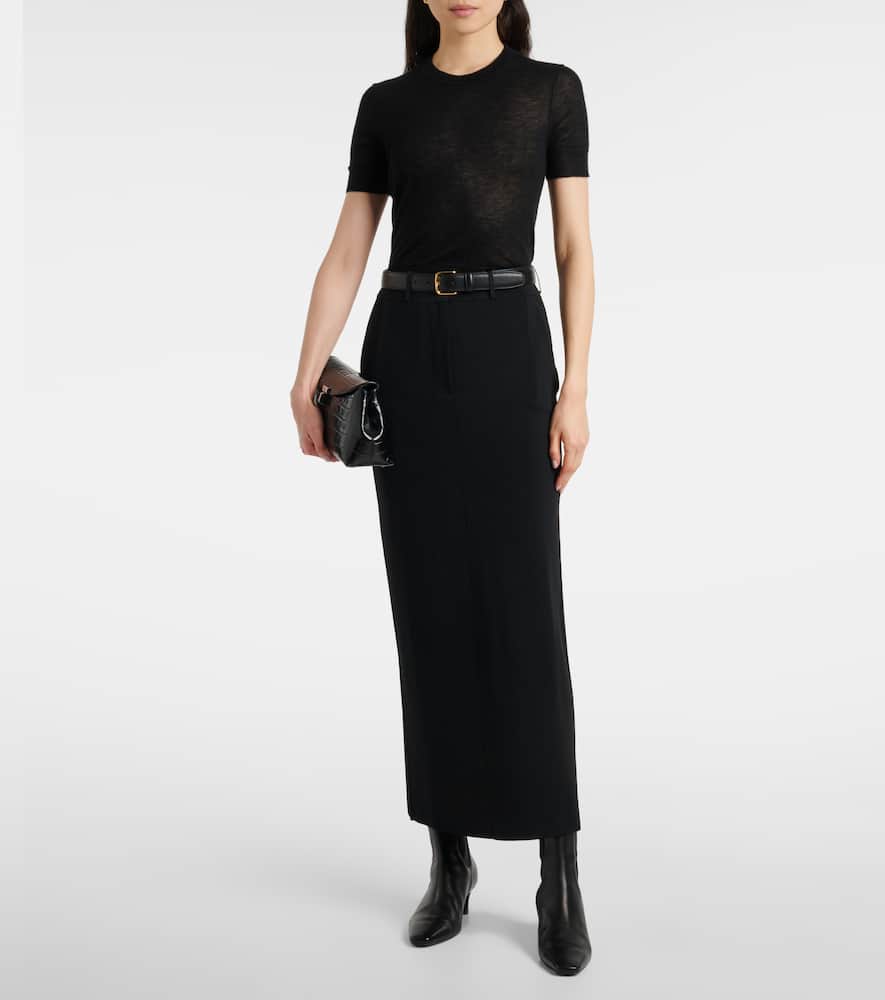 Knitted mid-rise maxi skirt