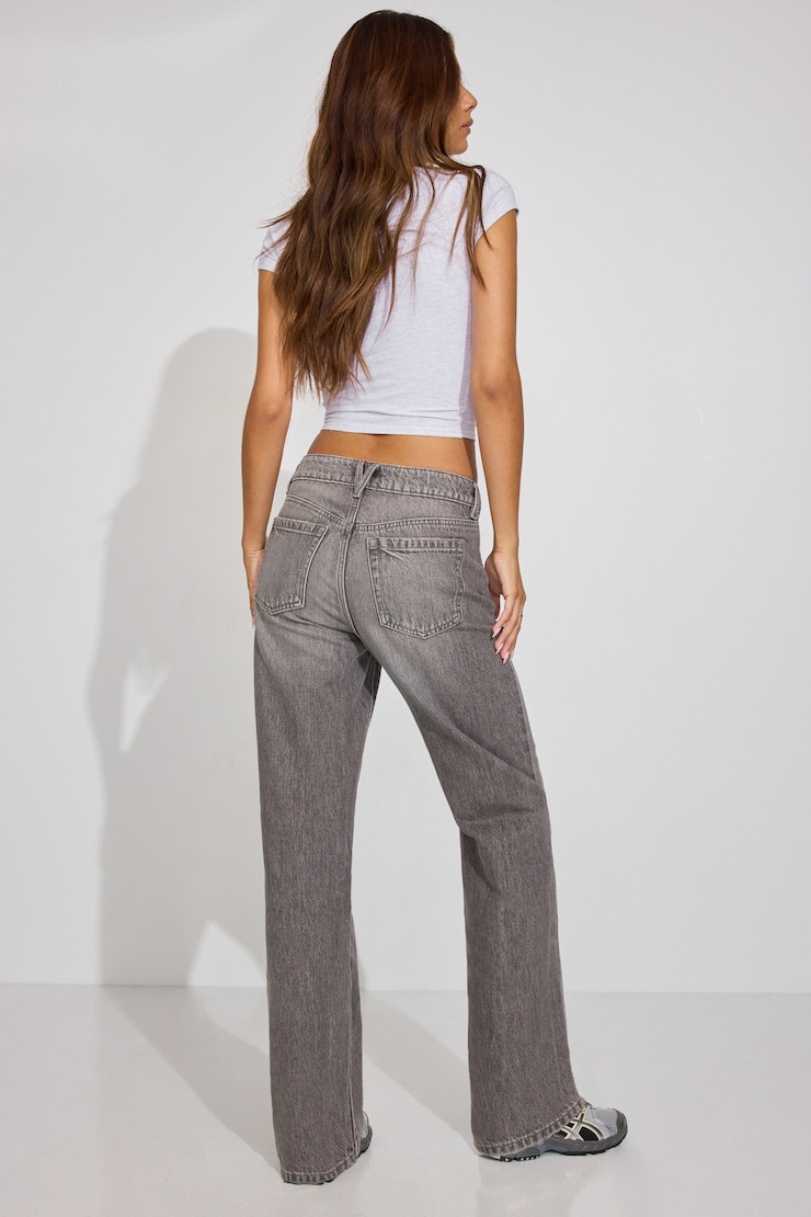'90s Straight Jeans