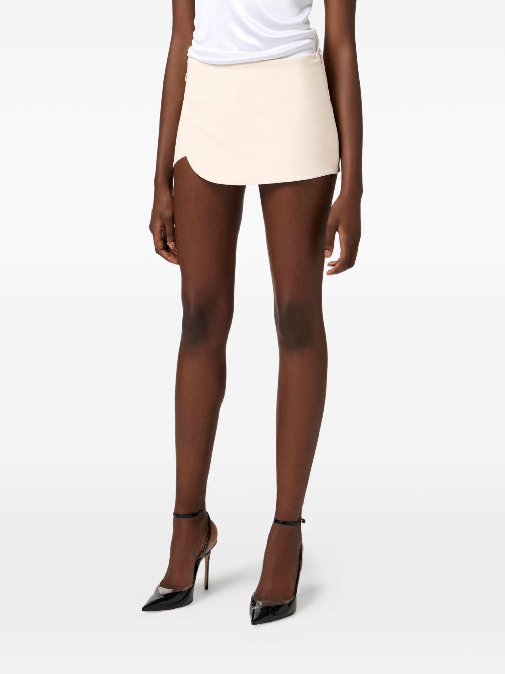 Satin-finish shorts - Neutrals