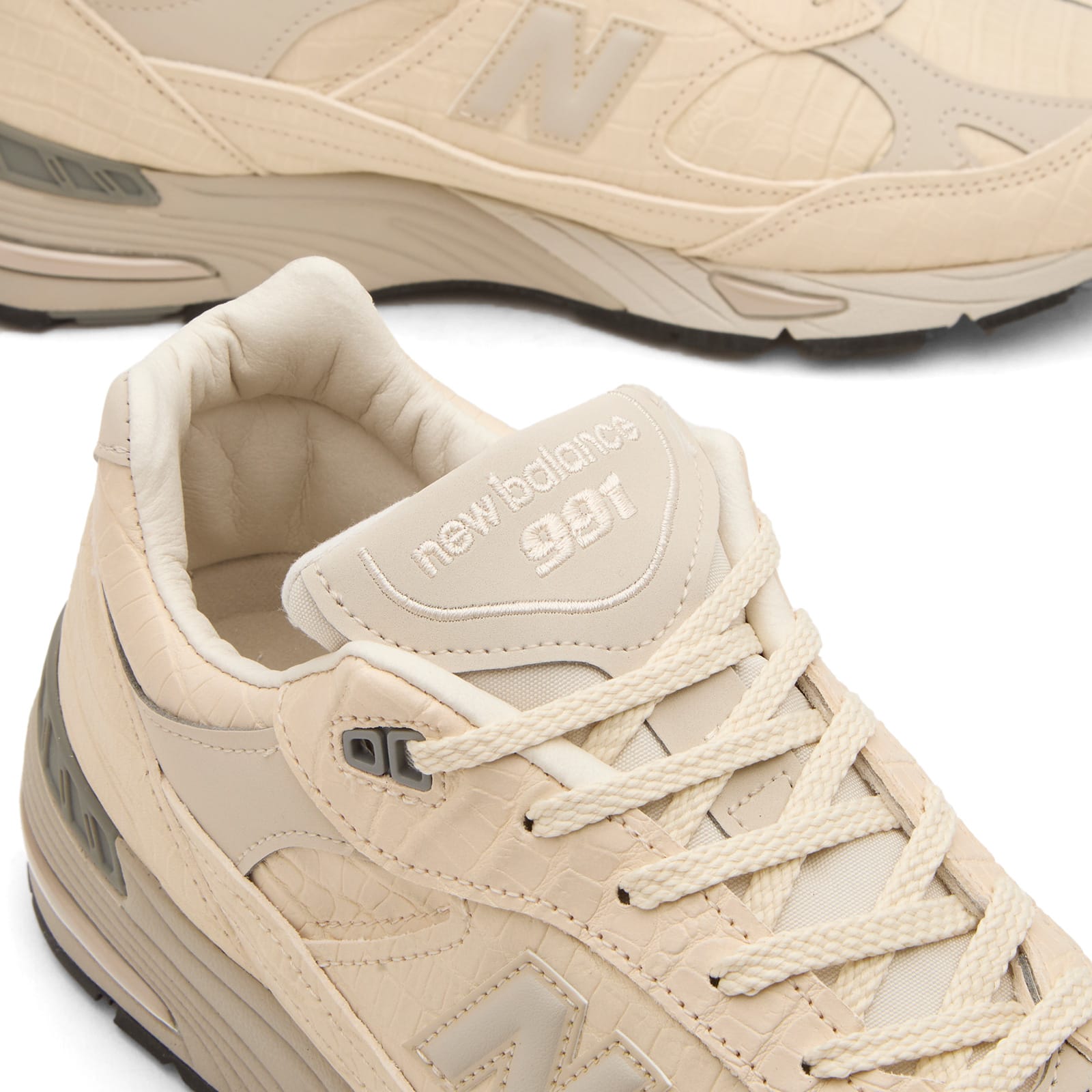 Men's 991v1 Sneaker in Oyster Gray/Pistachio Shell/French Oak